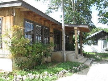 River Front Motel Bandera Dış mekan fotoğraf
